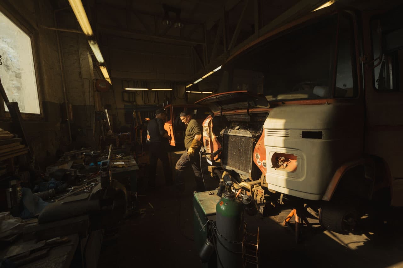 Werkstattarbeiten bei BusBasis Berlin